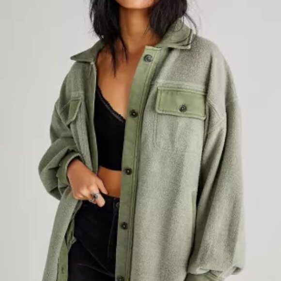 Free People Ruby Jacket in light sage fleece - Picture 2 of 5